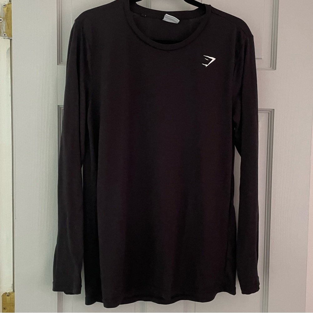 Euc mens/ unisex GymShark black long sleeve tee